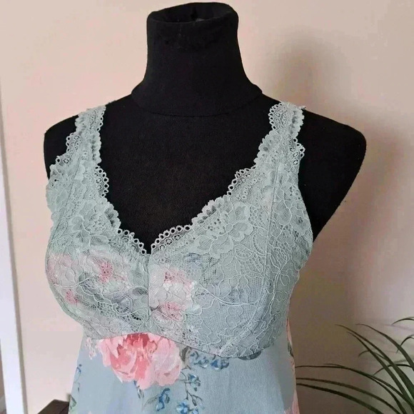 ❤️ NWOT Flora Nikrooz Green Floral Chemise Small Lace Nightie Pajama Slip - Picture 5 of 10